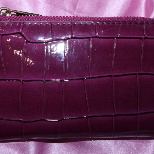 Stradivarius burgundy wallet with croco texture, like new