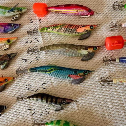 Squid jigs like new, set of 18 branded lures including Yamashita, Yo Zuri
