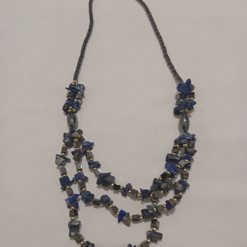Three-strand necklace with sodalite and hematite like new