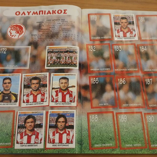 Panini Football Album 1998-99 used with 110 stuck stickers