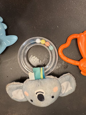 Baby teething and sensory toys bundle of 4