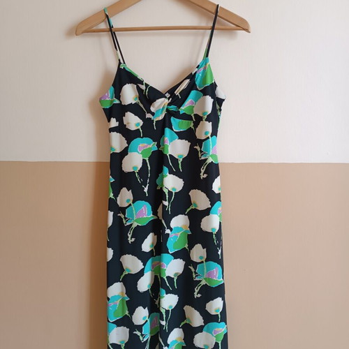 BCBG Maxazria midi dress like new, floral pattern, size XS