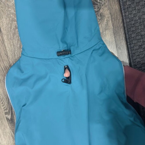 Waterproof dog jacket like new with fleece lining in petrol color