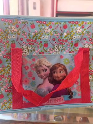 Insulated children's bag new with tag large