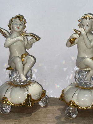 Capodimonte angel figurines playing violin and flute