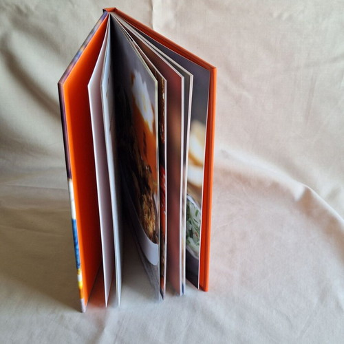 Curries cookbook like new, Marks & Spencer Essentials Collection