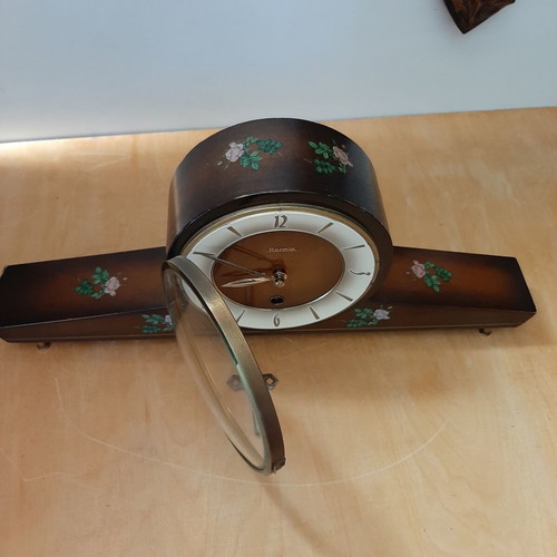 Hermle Vintage Mantel Clock Wooden, Like New, 1950s West Germany