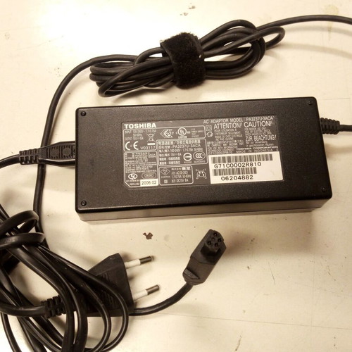 Genuine Toshiba AC Adapter 15V 8A 120W used