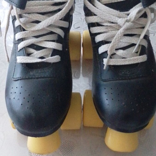 Rookie roller skates like new, size 37-39, genuine leather