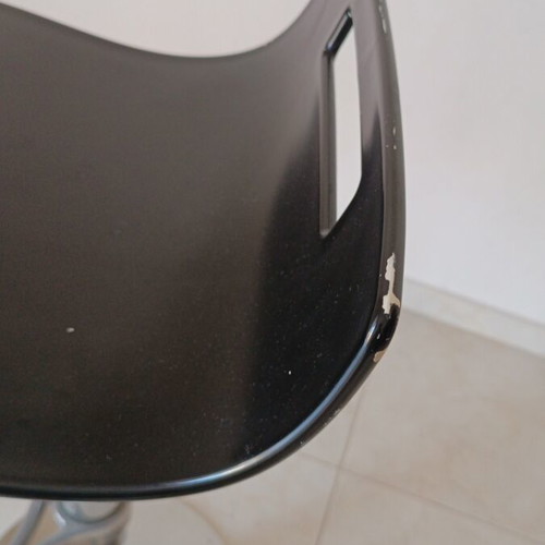 High bar chair