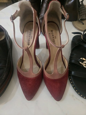 Pack of 5 refurbished winter and summer shoes