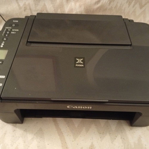 Canon Pixma TS3150 printer like new, color and black ink, 2020 model