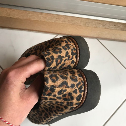 Leopard shoes size 39 like new