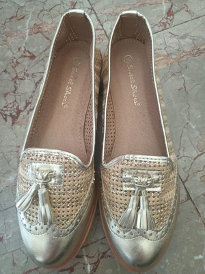 Women's gold shoes size 38