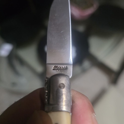 Saint Martin folding knife like new, steel 12c27, horn handle