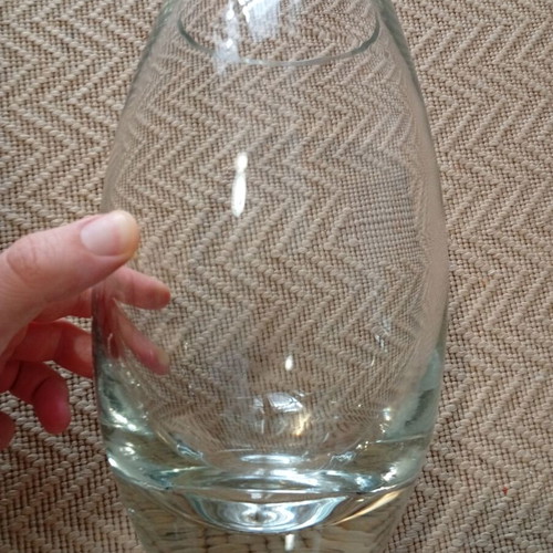 Crystal vase like new, very heavy