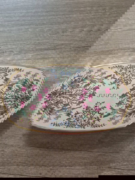 Gucci ПАЛЕТА ЗА КРАСОТА НА ОЧИТЕ ГОРДО ФЛОРА