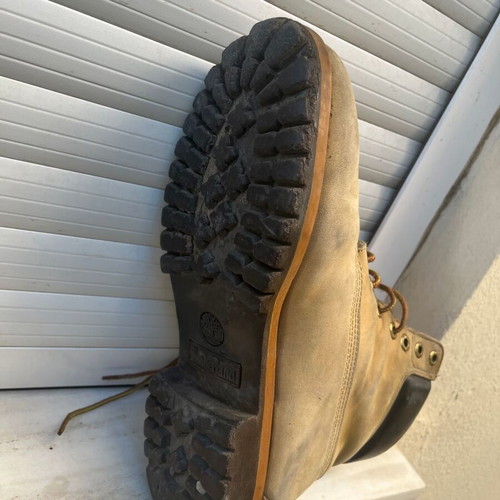 Timberland yellow boot size 42 US 8.5, used, replaced soles