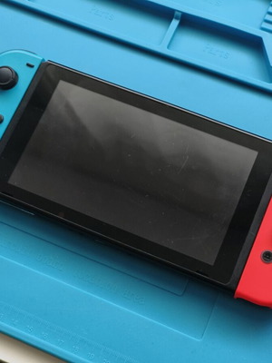 Nintendo Switch V1 (HAC-001) console, refurbished