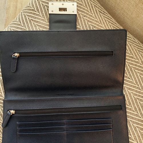 Michael Kors blue leather clutch bag like new with silver clasp