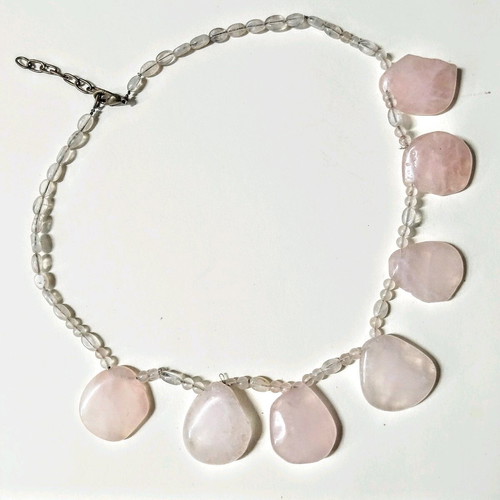 Rose quartz necklace new, length 46cm + 4cm chain