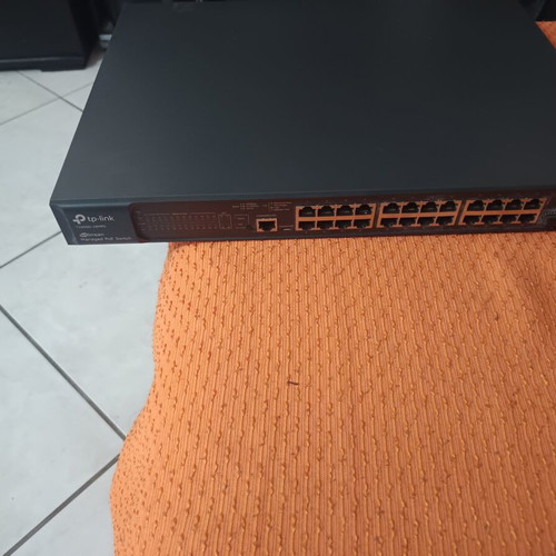 Tp Link T2600G-48Mbps JetStream Managed Poe Switch used, 24 ports