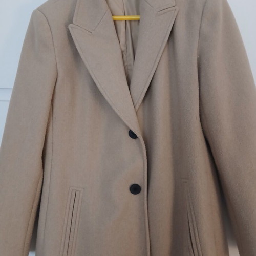 Zara long beige coat with black buttons