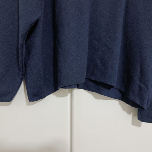 Men's wool sweater blue like new, size M