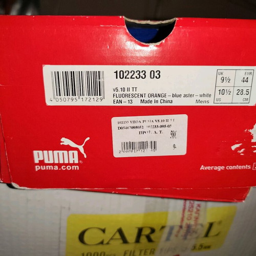 Puma V5.10 TT football shoes new, size 44, with gift shin guards and socks