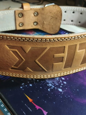 X-Fit leather weightlifting belt M like new