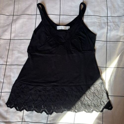 Zara Collection μαύρο τοπ με λεπτές τιράντες μέγεθος S σαν καινούργιο με δαντέλα