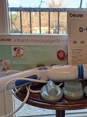 Beurer MG 40 Handheld Massage Device like new