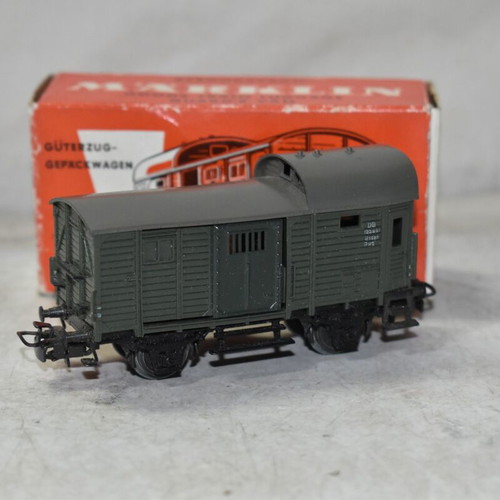 Märklin Goods Train Luggage Guard's Van like new, HO scale