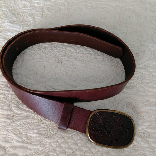 Massimo Dutti leather belt like new, brown