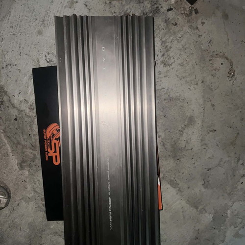 Dragkster car amplifier, mono channel
