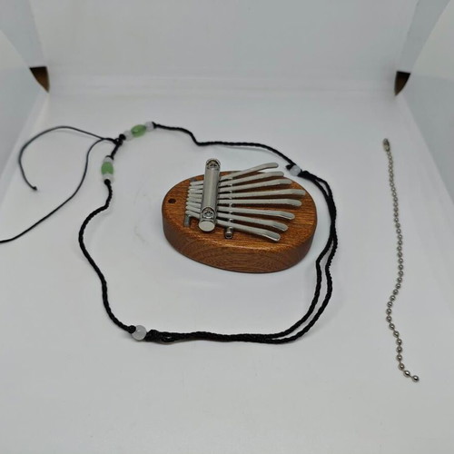 Mini Kalimba 8 Keys Walnut Wood like new