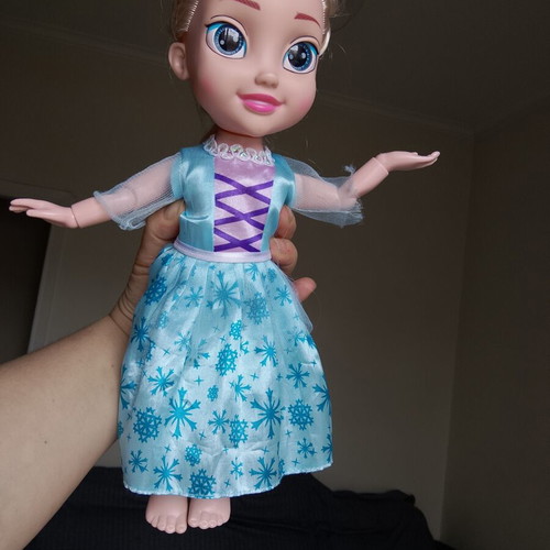 Elsa Frozen doll large, like new