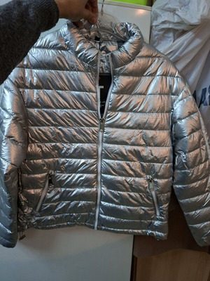 Short jacket new silver with zipper and pockets