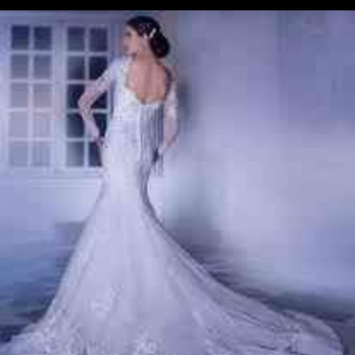 Dimitrios wedding dress like new, size 4 US, white