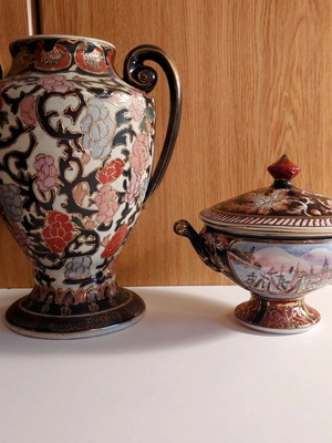 Royal Satsuma porcelain set Japan and hand-colored Chinese container like new