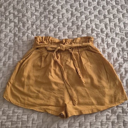 Set with mustard yellow shorts and top like new