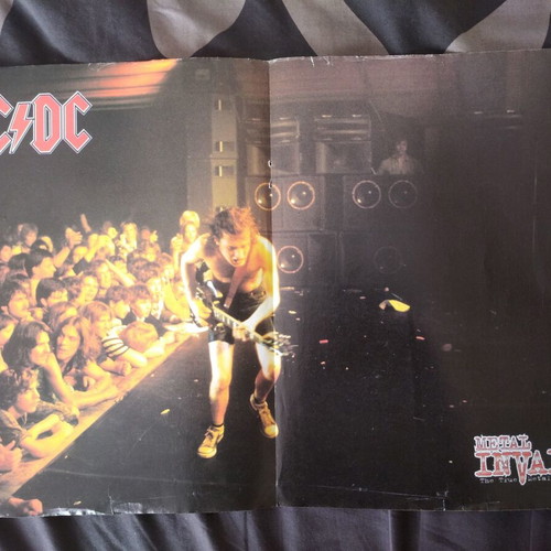AC/DC 3 posters like new, pack