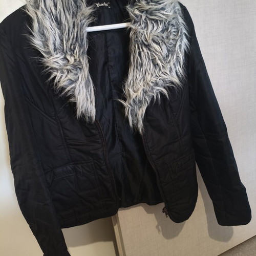 Ysatis Black Winter Jacket with Faux Fur Collar Size M Like New