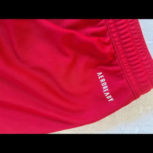 Adidas shorts teen red XL like new