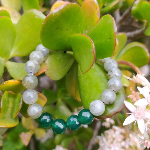 Bracelet with semi-precious stones made to order, handmade