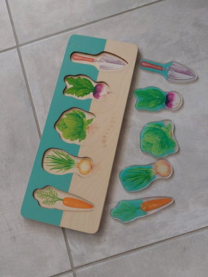 Lovevery wooden educational toy like new