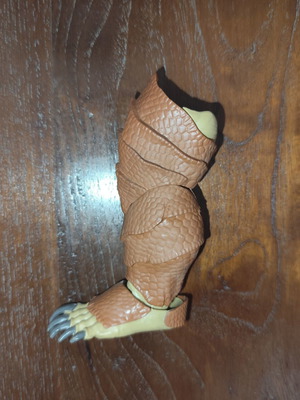 Αριστερό πόδι Armadillo BAF Marvel Legends σαν καινούργιο