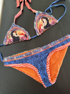 Maaji double face swimsuit with exotic print, like new, size small