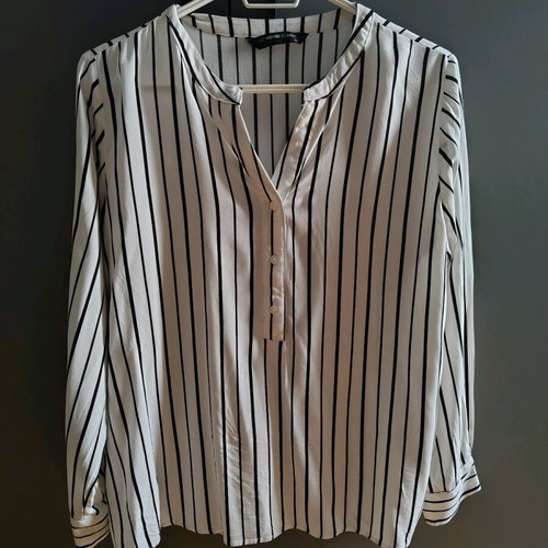 Black and white blouse with buttons new, size XL
