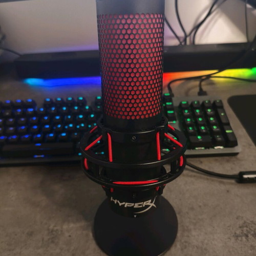 HyperX QuadCast professional USB microphone like new